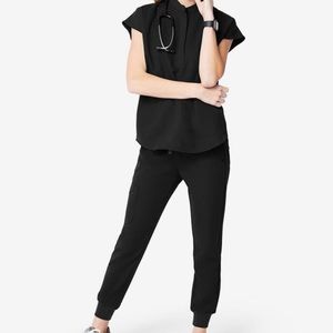 FIGS Zamora Pants + Rafaela Top